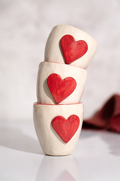 Molinis puodelis su širdele