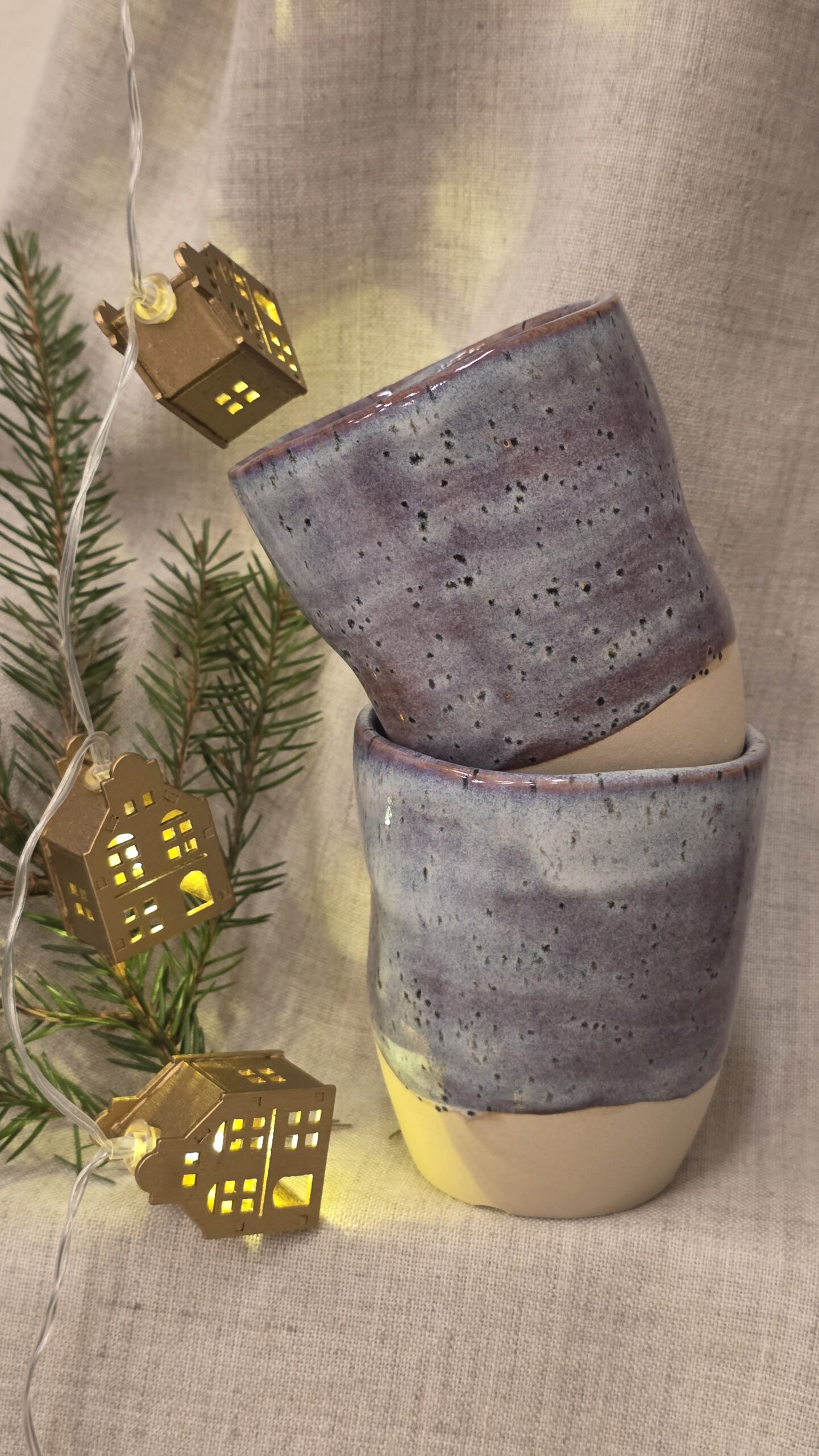 Keramikinis puodelis "Pilkas dangus"